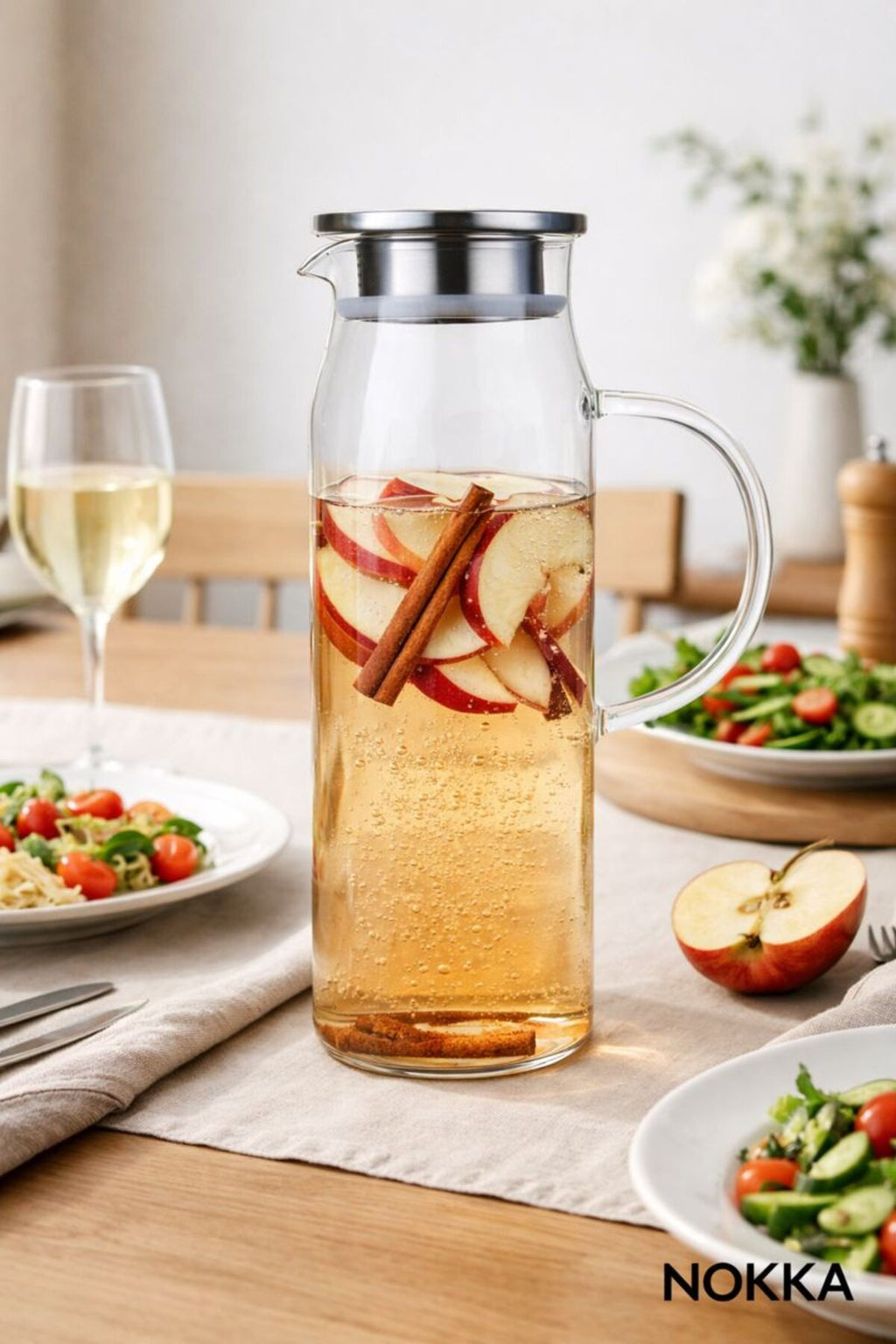Vakumlu Çelik Kapaklı Sürahi Isıya Dayanıklı Borosilikat Cam Sürahi 1500 ml