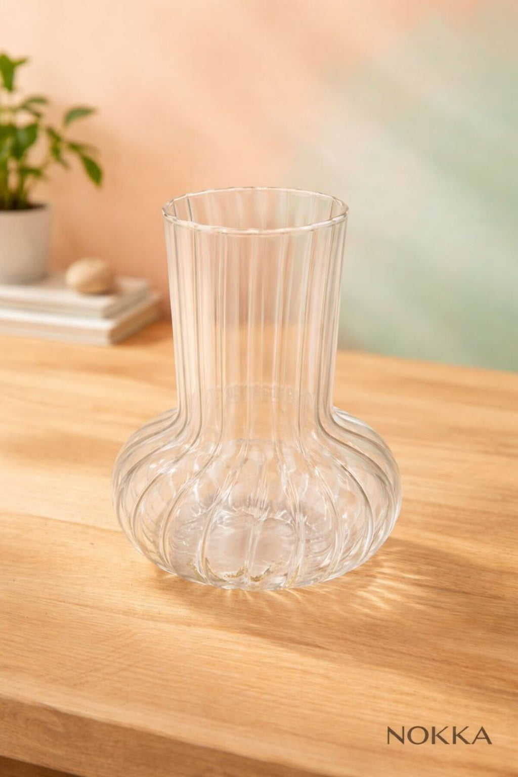 Küçük Boy 13 cm Yükseklik, Borosilikat Cam Vazo, Sunum Bardağı, Çizgili Desen 500 ml